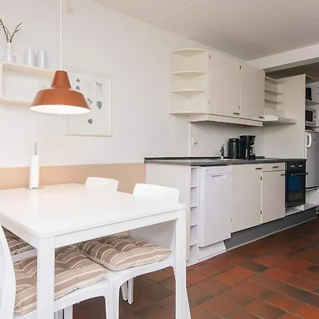 Appartamento 4 Person In *
